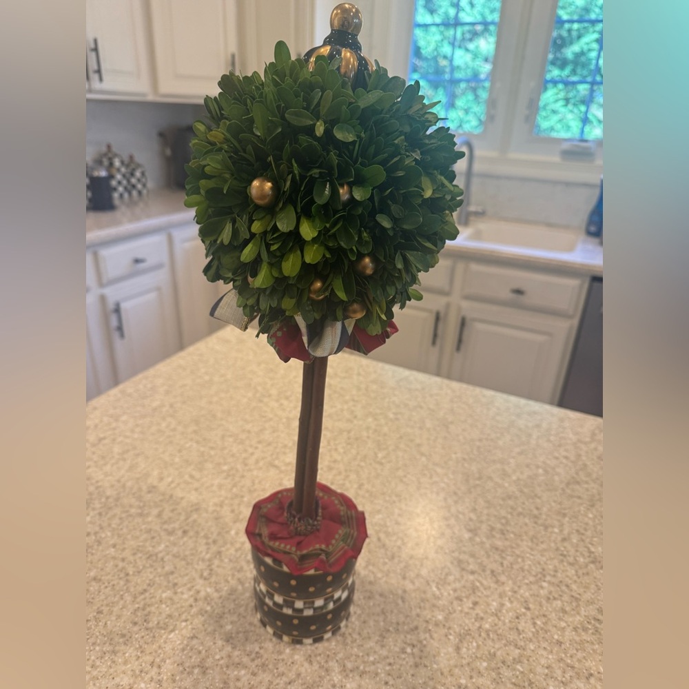 MacKenzie-Childs Green and Gold Holiday Topiary